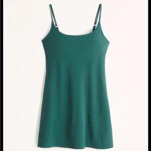 Abercrombie & Fitch Green Traveler Athletic Dress